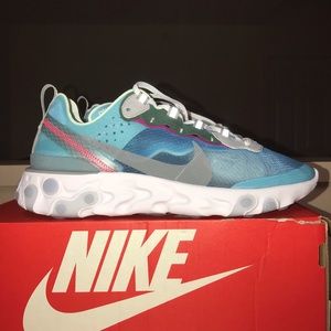 Nike React Element 87